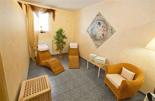 Hotel Fairway 3*